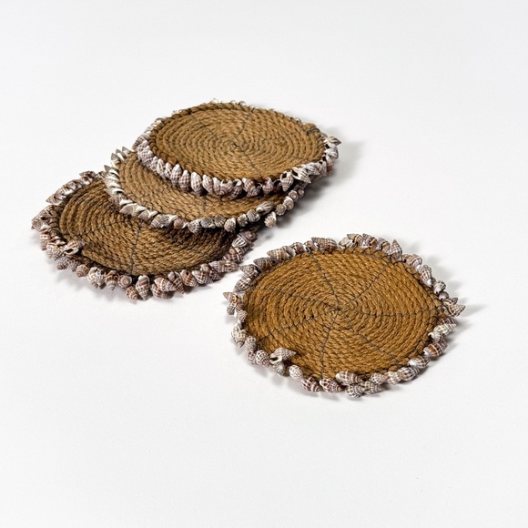 🐚 Set of 4 Handmade Jute Cerith Seashell Coasters Coastal Boho Style 5" 🌾🌊🧺 - Picture 1 of 6